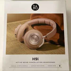 Bang & Olufsen Beoplay H9i ANC Headphones